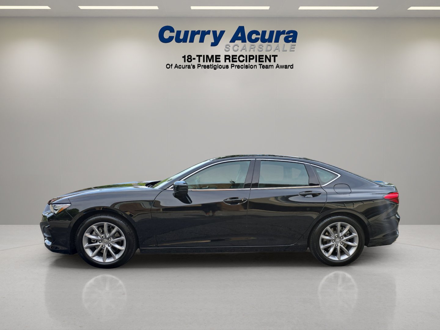 Certified Used 2023 Majestic Black Pearl Acura  image 34