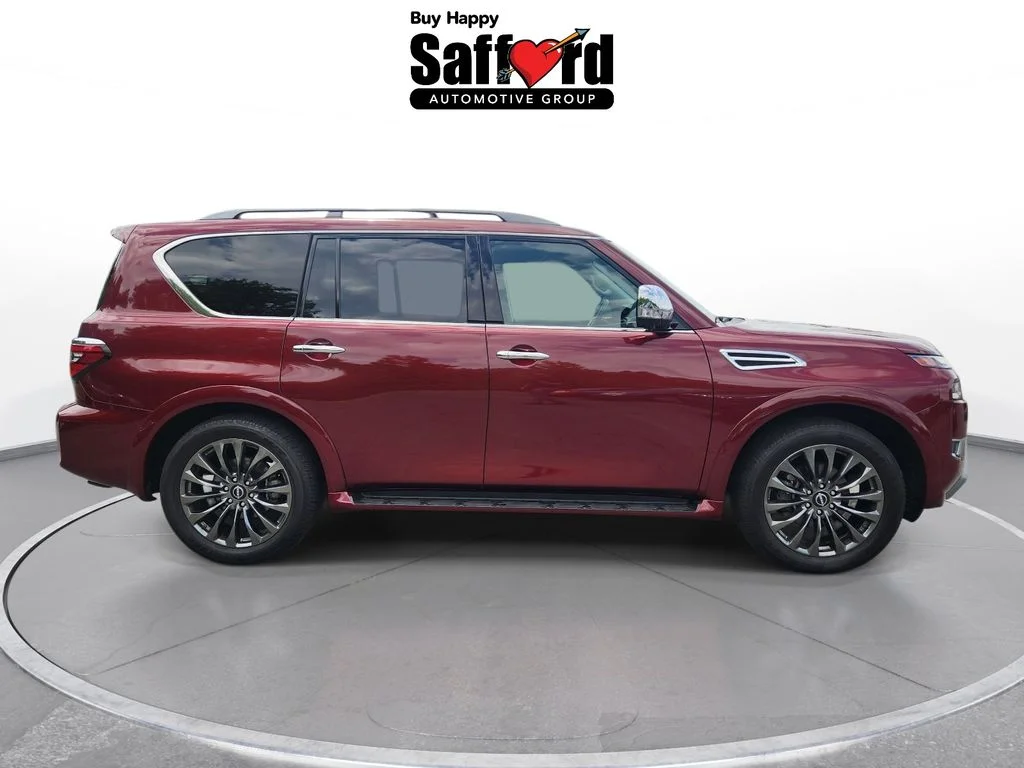 Used 2023 Red Nissan Platinum image 7