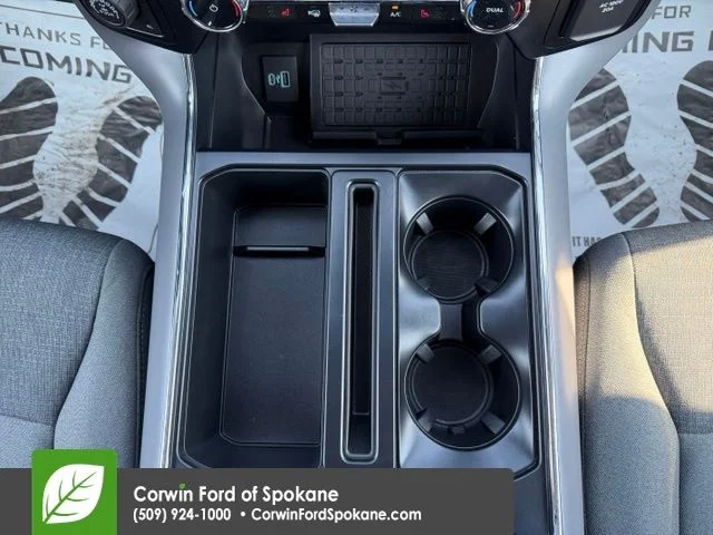 Used 2024 Oxford White Ford XLT image 31