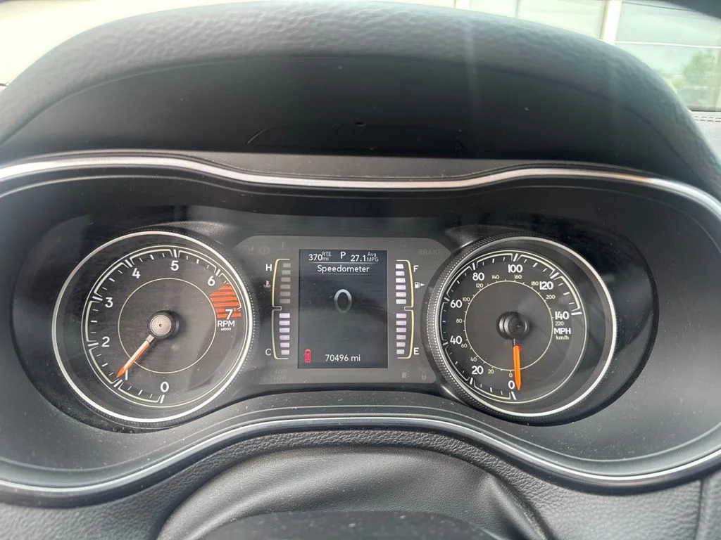 Certified Used 2020 Black Jeep Latitude image 5