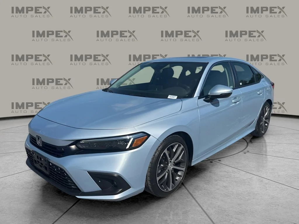Used 2023 Silver Honda Touring image 1