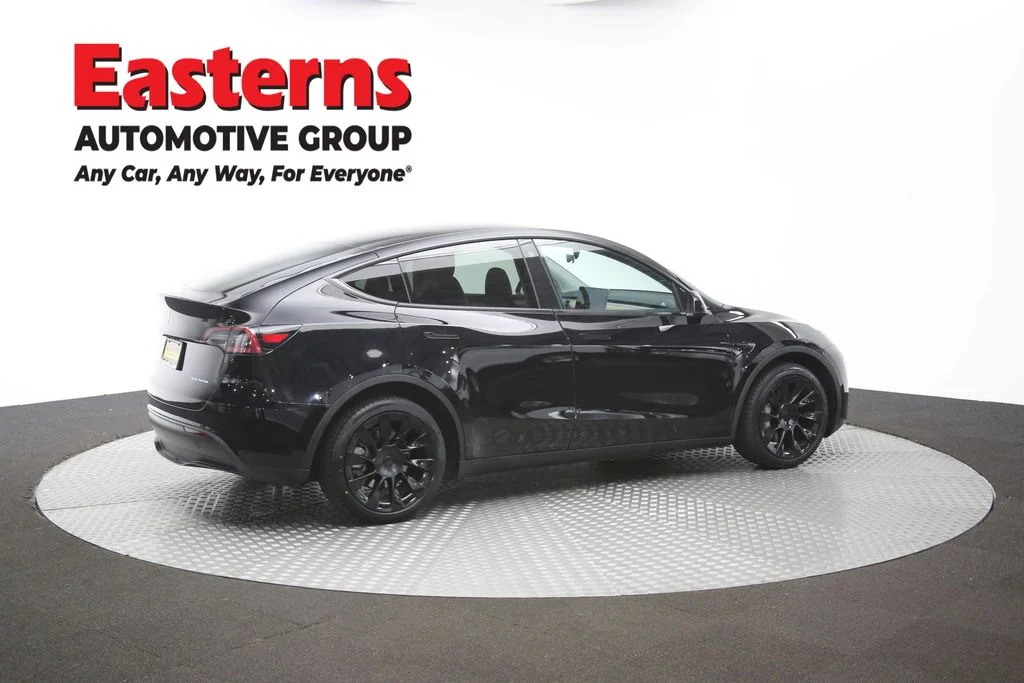Used 2023 Black Tesla Long Range image 37