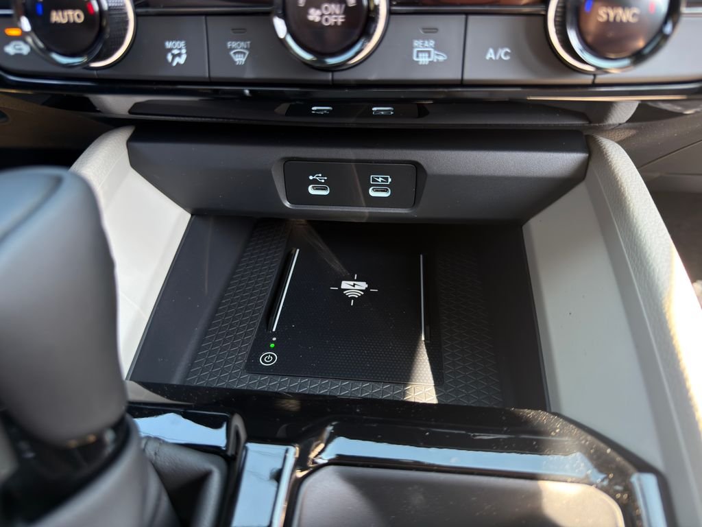 New 2026 Platinum White Pearl Honda EX-L image 34