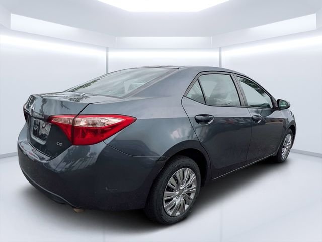 Used 2017 Gray Toyota LE image 3