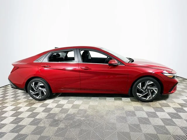 Certified Pre-Owned 2024 Hyundai Elantra SEL