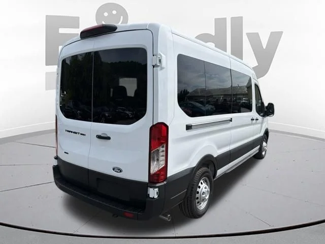 New 2026 Oxford White Ford Passenger Van XL image 7