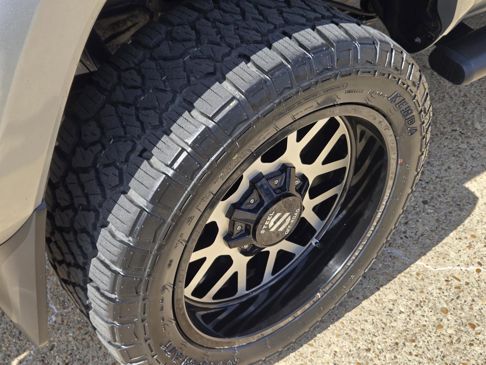 Used 2019 Magnetic Gray Metallic Toyota SR5 image 13
