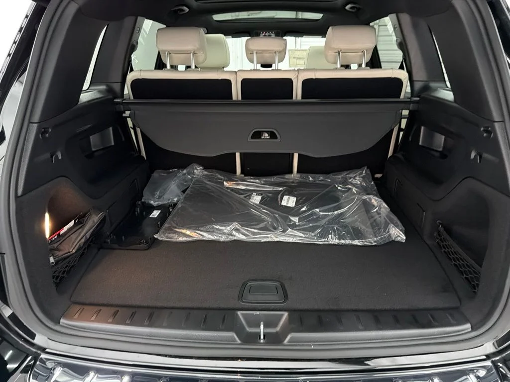 New 2026 Black Mercedes-Benz GLB 250 image 23