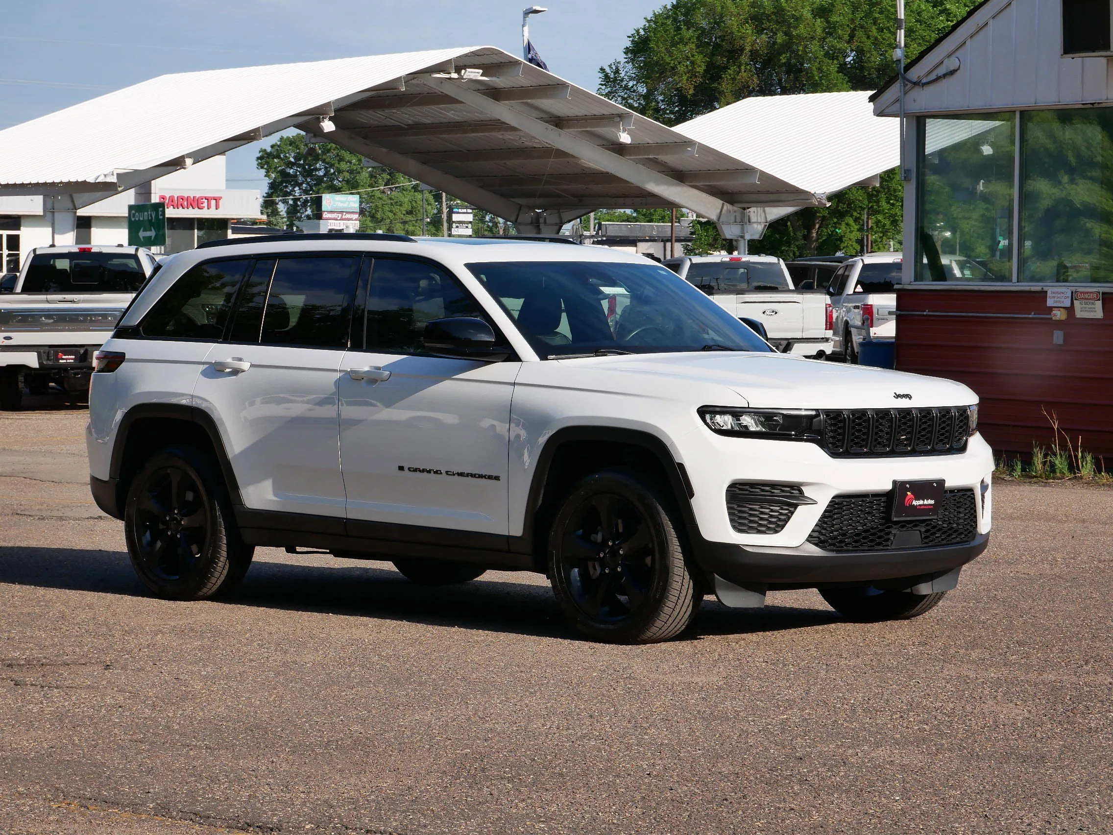 2022 Jeep Grand Cherokee Altitude 4x4's photo