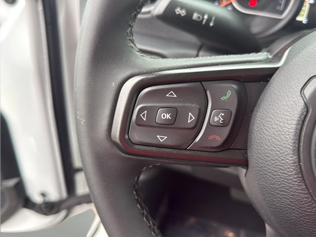 Used 2026 White Jeep Mojave image 16
