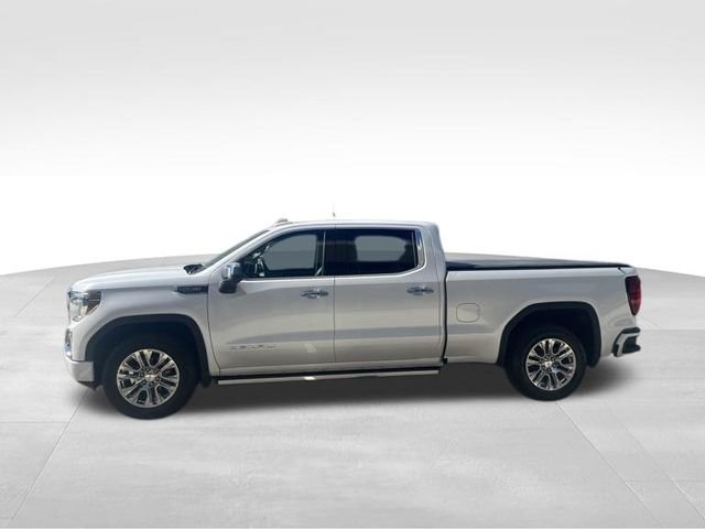 Used 2019 White GMC Denali image 4