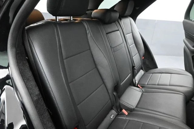 Used 2021 Black Mercedes-Benz GLE 350 image 27