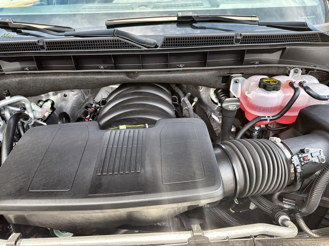 New 2026 Onyx Black GMC Elevation image 25