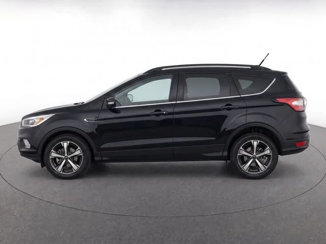 Used 2018 Shadow Black Ford SEL image 7