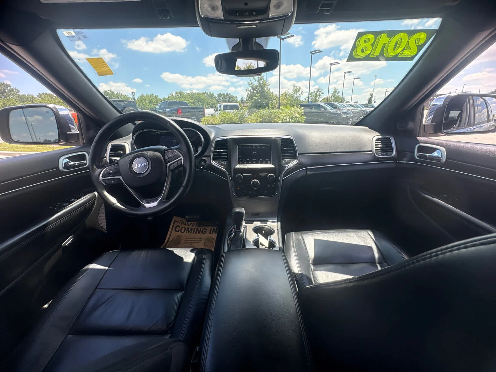 Used 2018 Diamond Black Crystal Pearlcoat Jeep Limited image 18