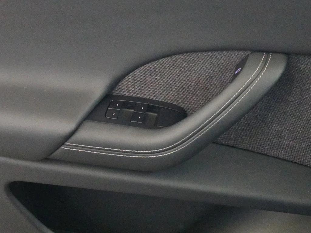 Used 2025 Stealth Gray Tesla Base image 30