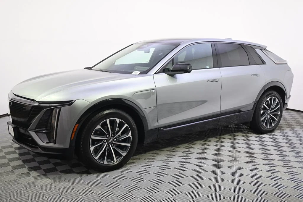Certified 2024 Cadillac LYRIQ Sport 1 with VIN 1GYKPTRL9RZ138593 for sale in Minneapolis, MN