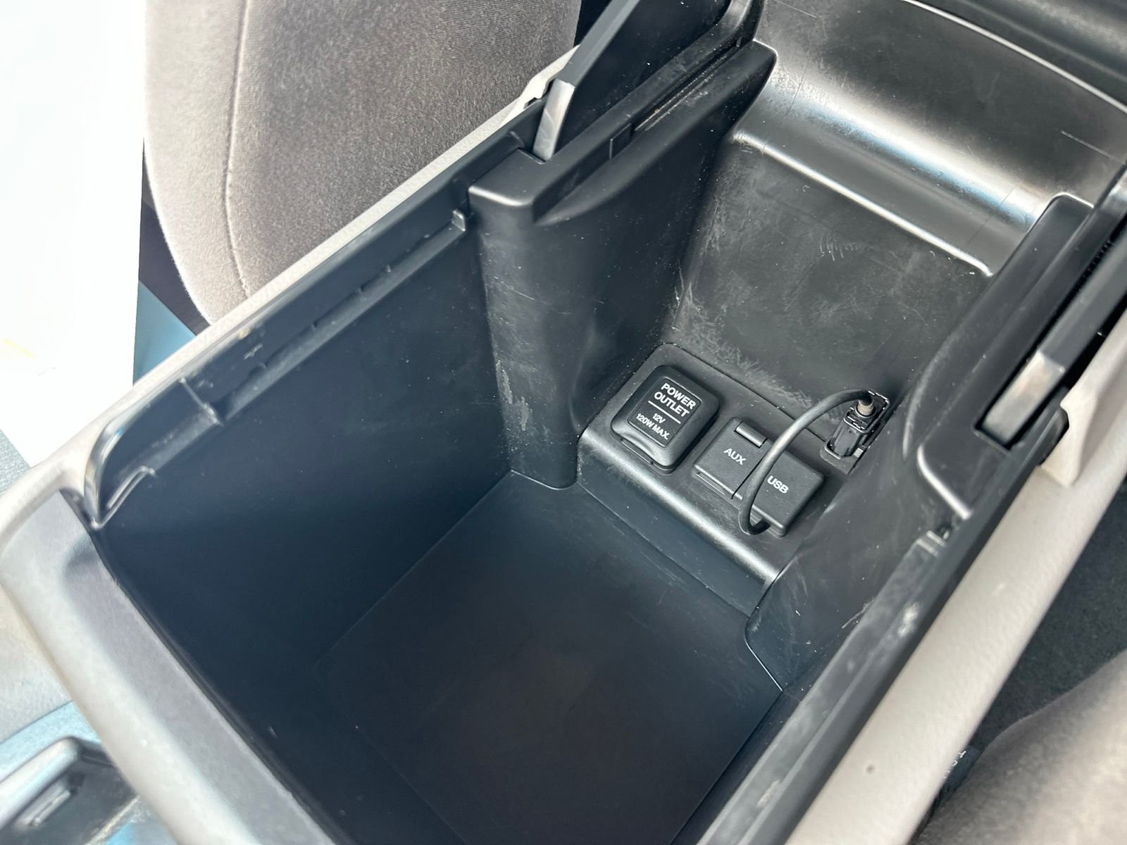 Used 2012 Silver Honda LX image 56