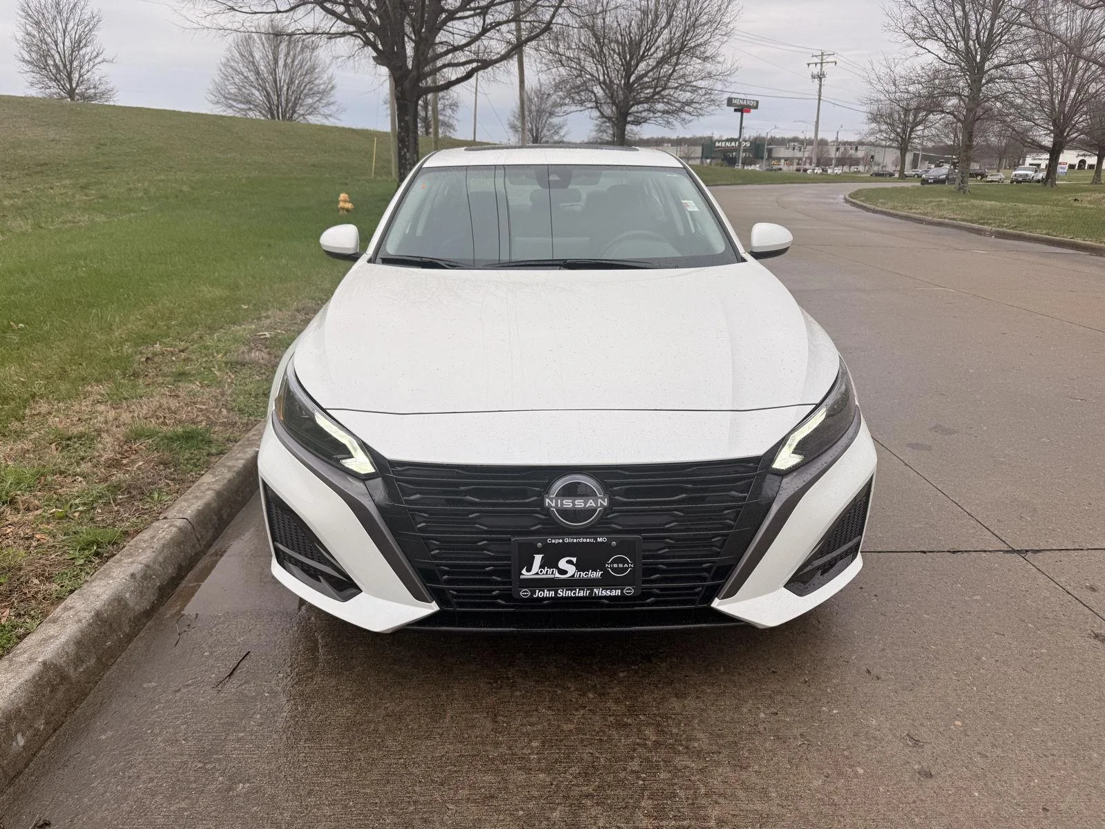 New 2026 Pearl White Tricoat Nissan SV image 2