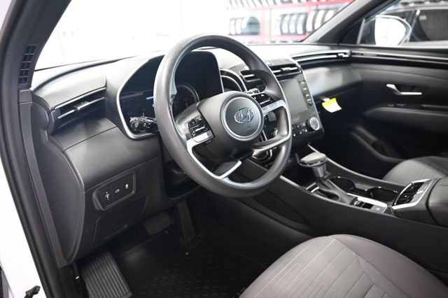 Used 2023 White Hyundai SEL image 22