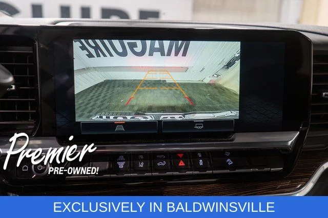 Used 2025 Silver GMC SLE image 22