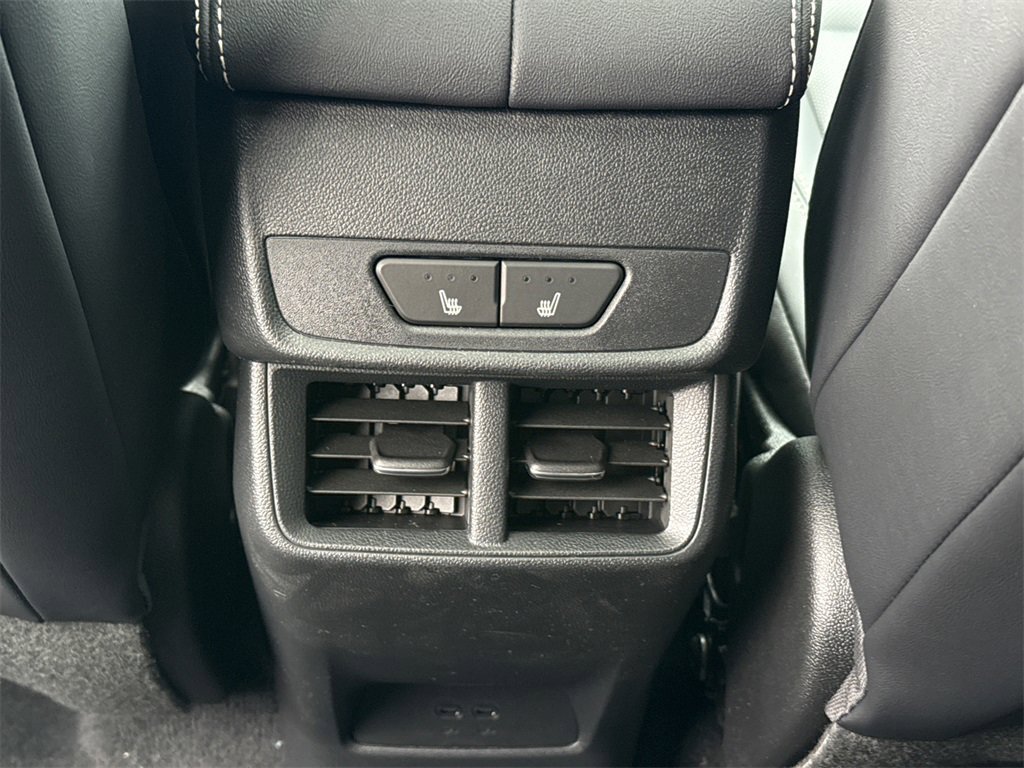 2026 GMC TERRAIN - Image 30