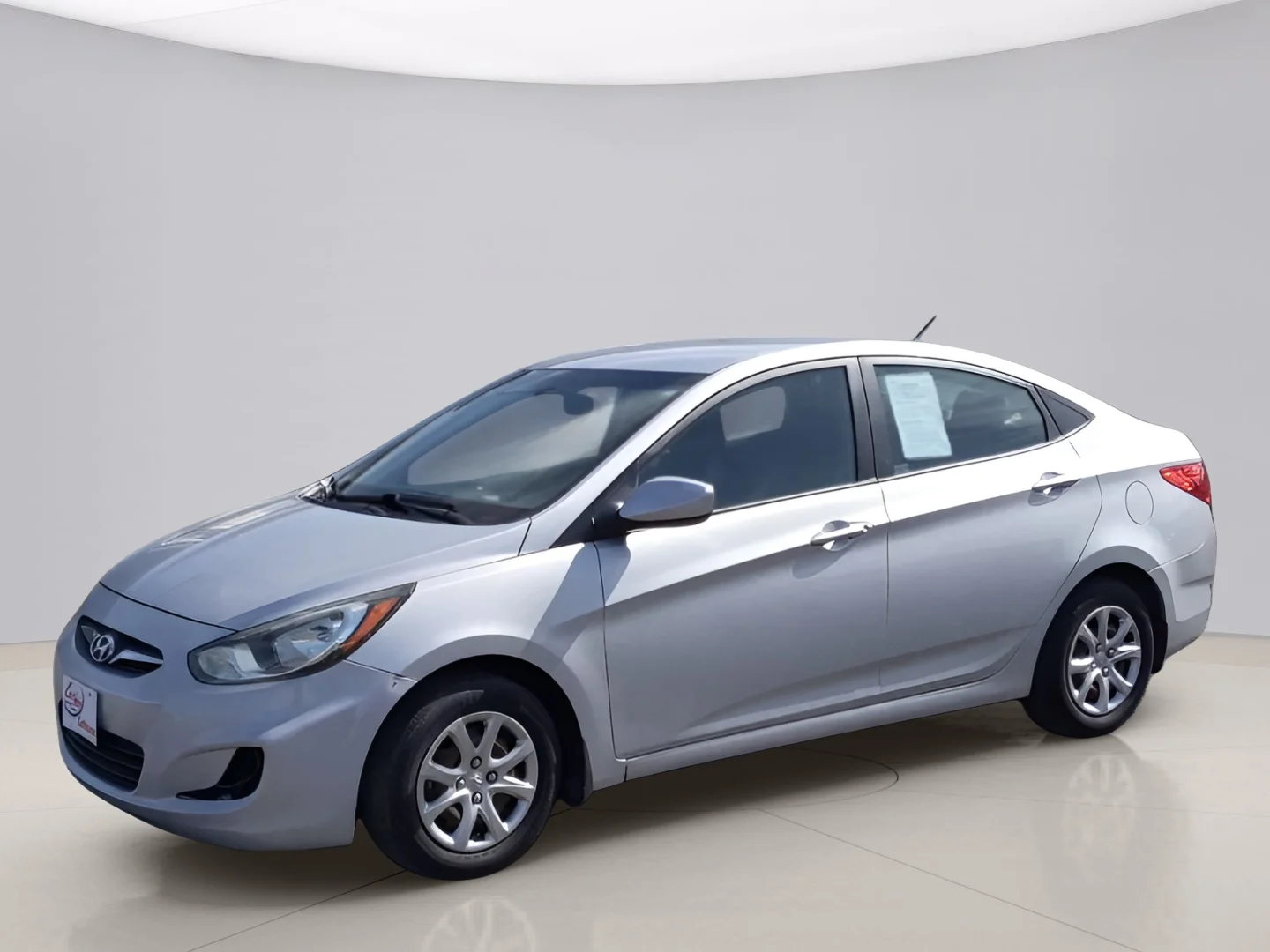 Used 2014 Silver Hyundai GLS image 6