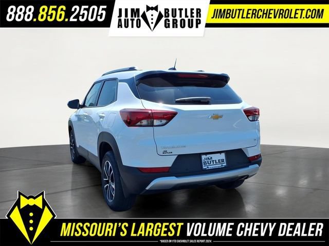 New 2026 Summit White Chevrolet LT image 2