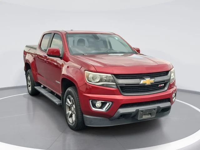 Used 2016 Red Chevrolet Z71 image 1