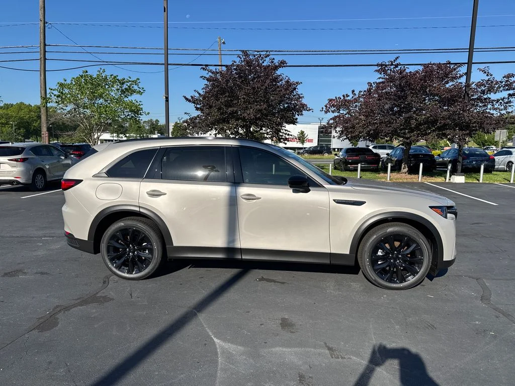 New 2026 Platinum Mazda Premium image 2