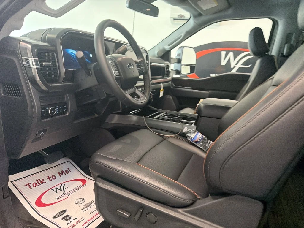 New 2027 Carbonized Gray Metallic Ford F-250® Lariat® image 11