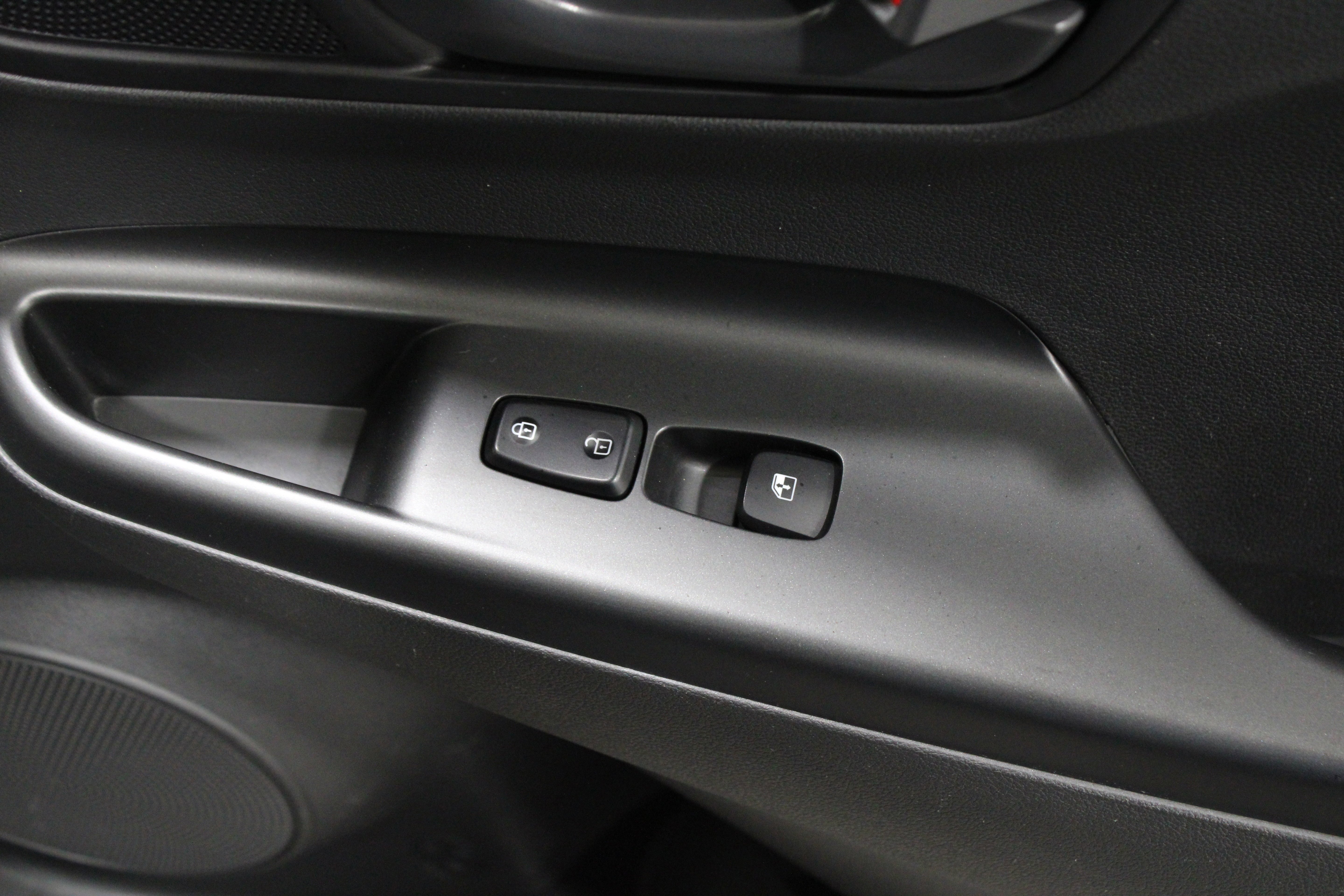 Used 2021 Ultra Black Hyundai SEL image 26
