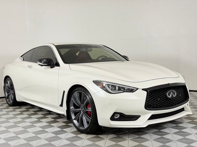 2022 INFINITI Q60 Red Sport 400