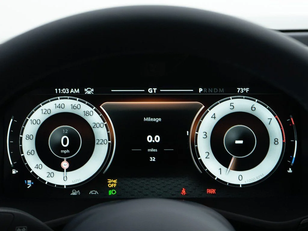 New 2026 Q Spirit Silver Aston Martin 707 image 35