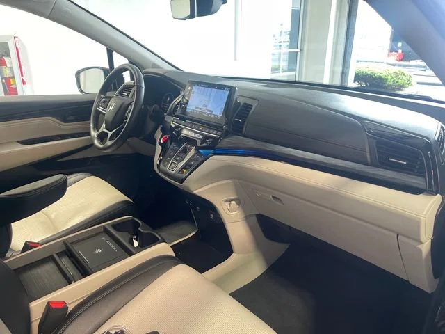 2025 Honda Odyssey Elite - Photo 20