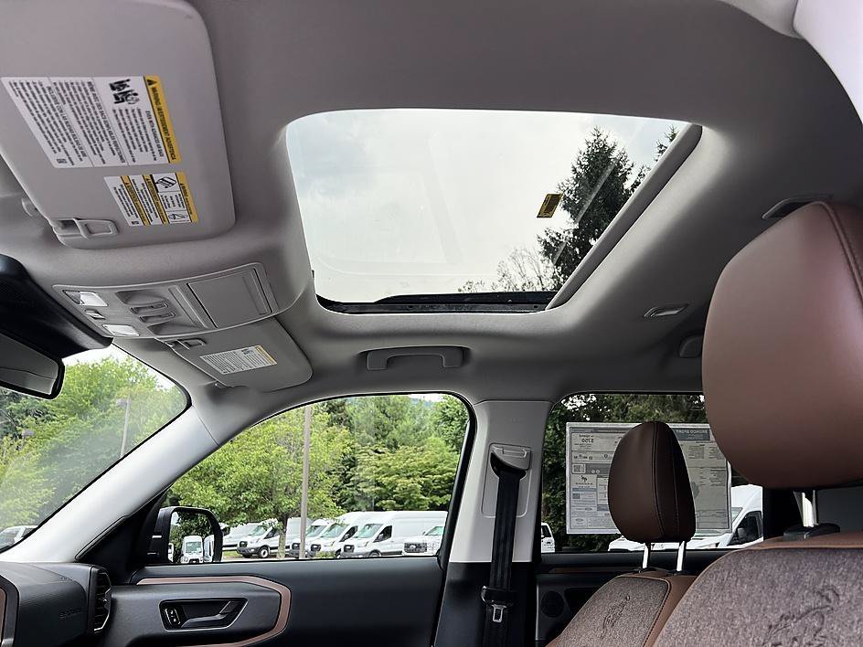 New 2026 Azure Gray Metallic Tri-Coat Ford Outer Banks® image 20
