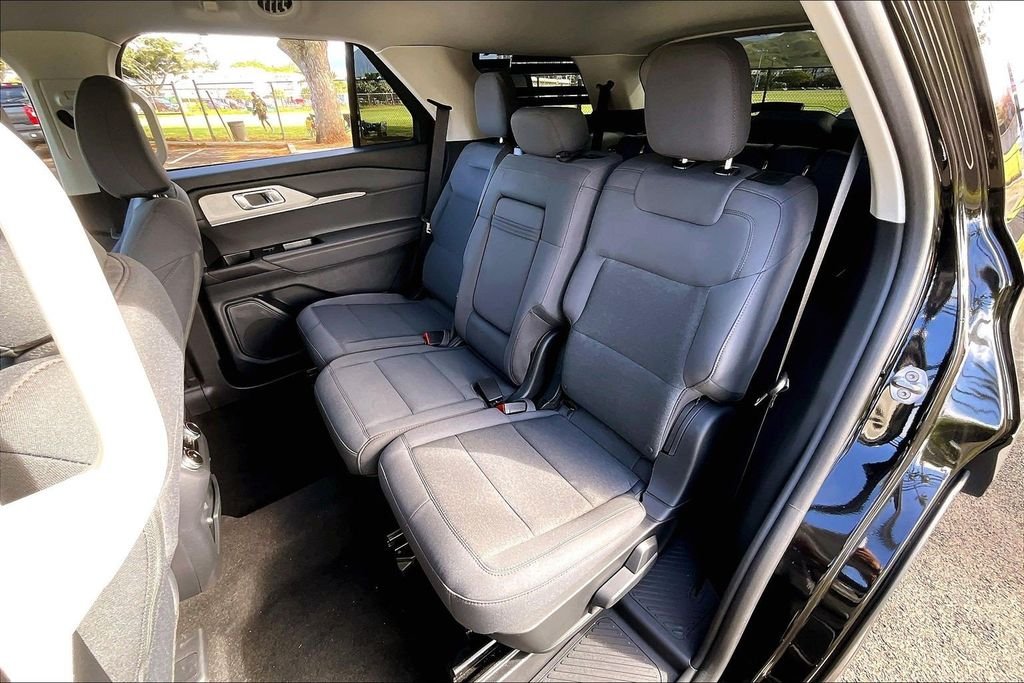 Used 2025 Black Ford Active image 28