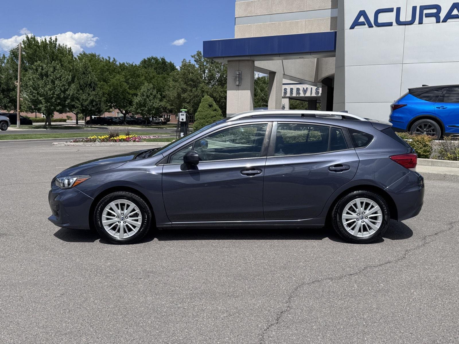 Used 2017 Ice Silver Metallic Subaru Premium image 2
