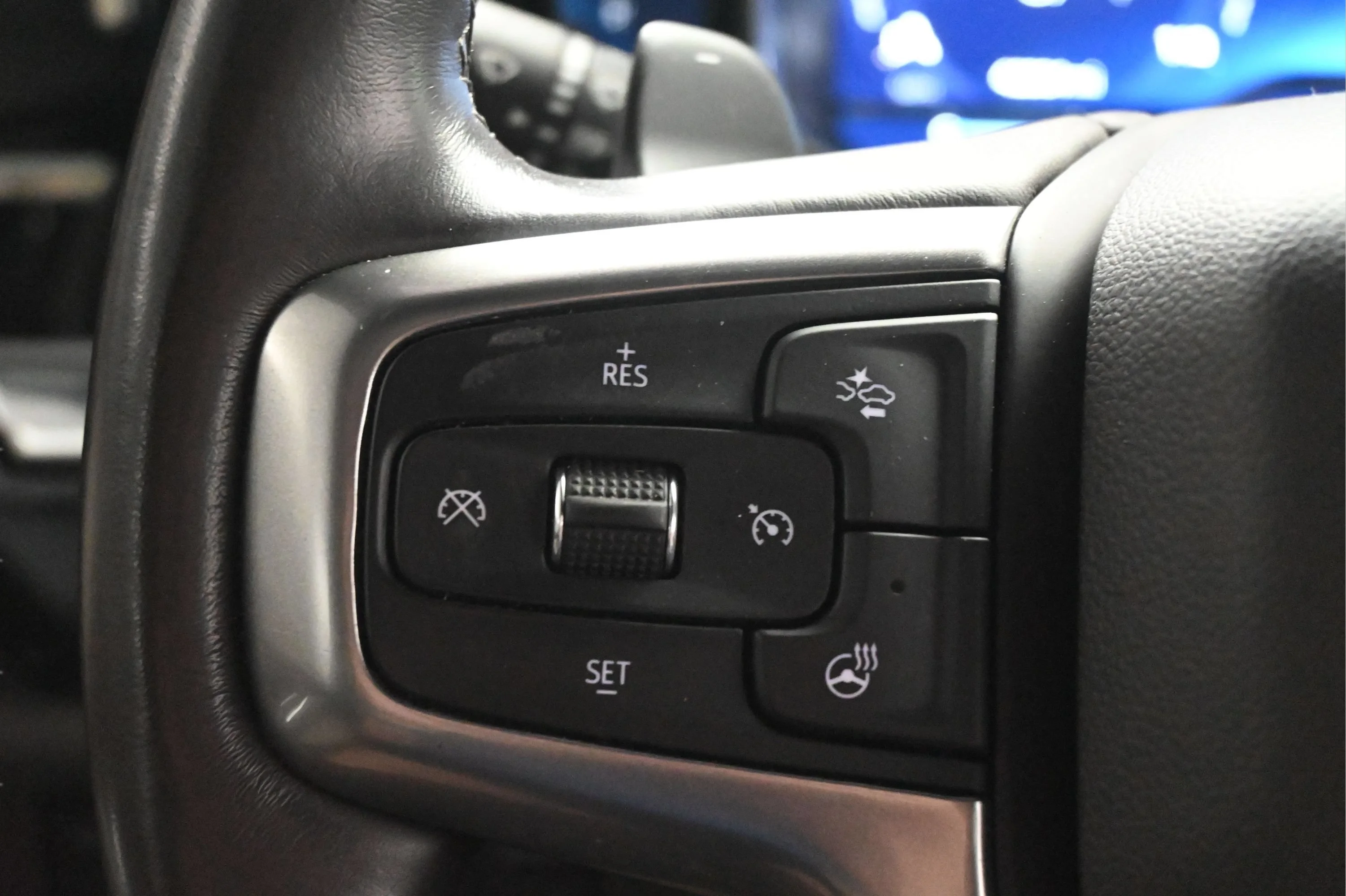 Used 2022 Silver Ice Metallic Chevrolet LT Trail Boss image 28