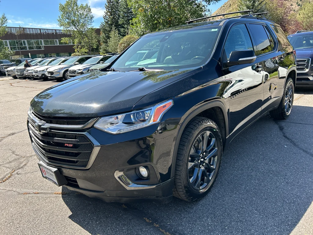 Used 2021 MOSAIC BLACK METALLIC Chevrolet RS image 1