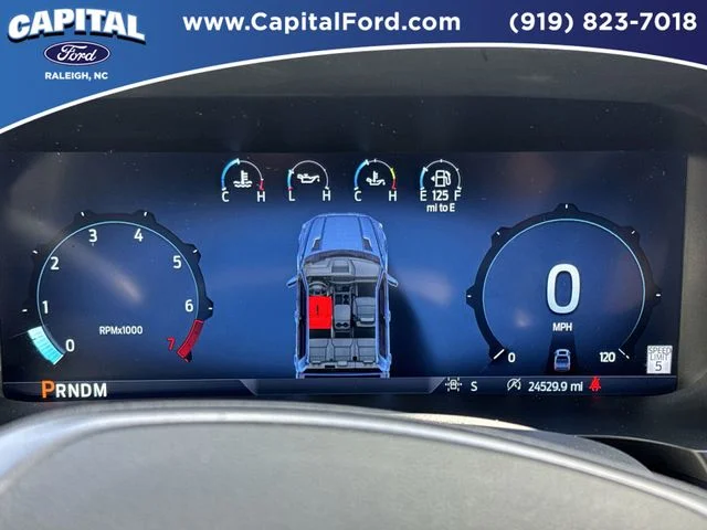 Used 2024 Gray Ford XLT image 25