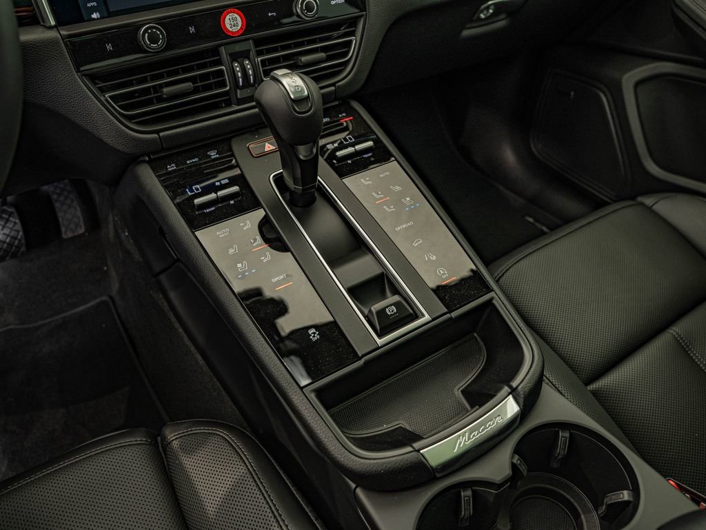 New 2026 Black Porsche  image 33