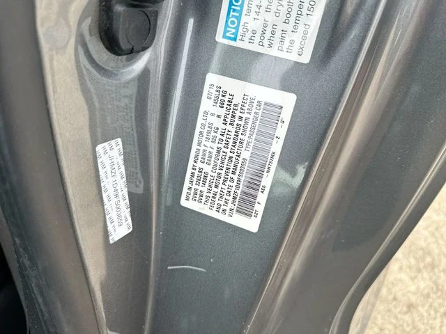 Used 2015  Honda Base image 34