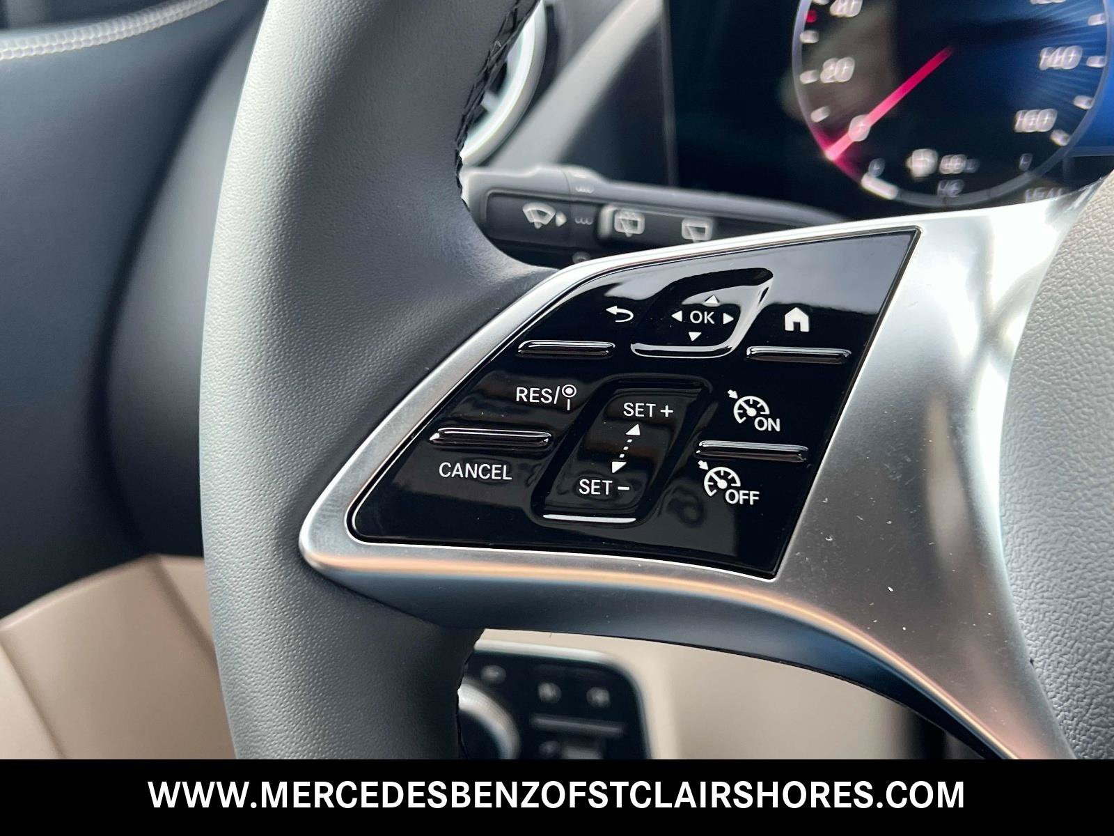 New 2026 Polar White Mercedes-Benz GLA 250 image 22