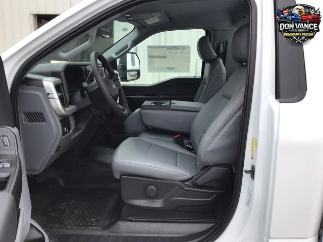 New 2026 Oxford White Ford F-350® XL image 10