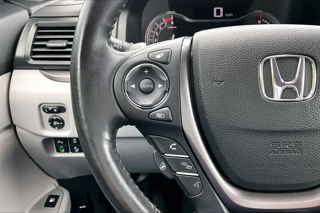 Certified Used 2022  Honda RTL-E image 11