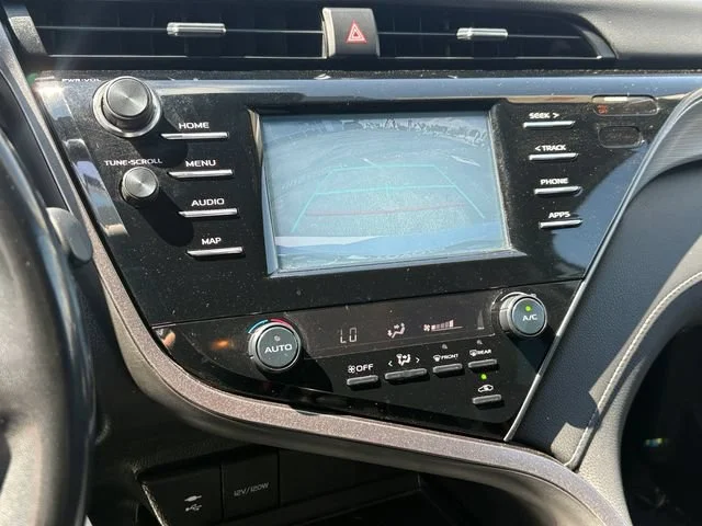 Used 2019 White Toyota SE image 21