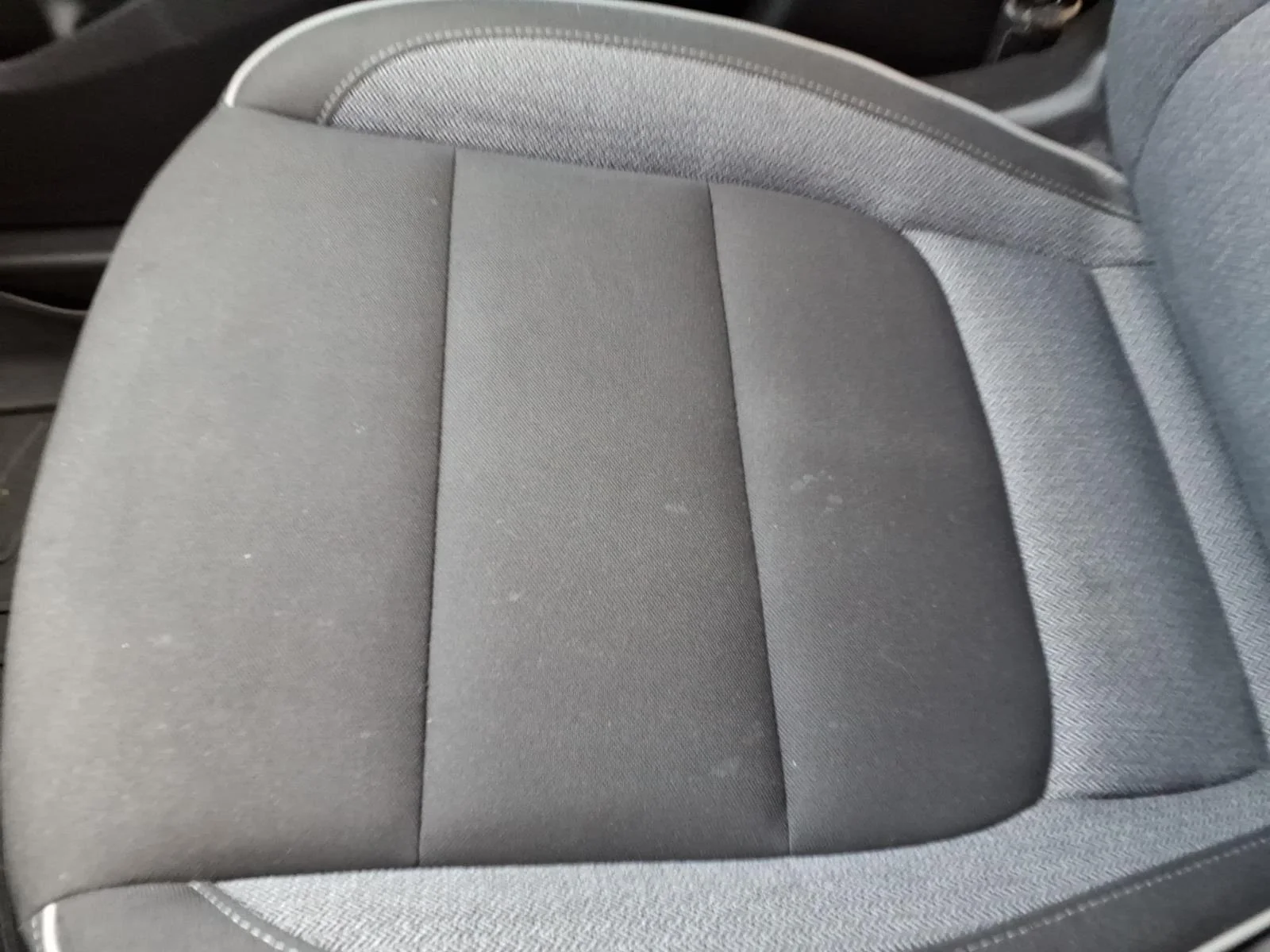 Used 2024 Summit White Chevrolet LT image 26