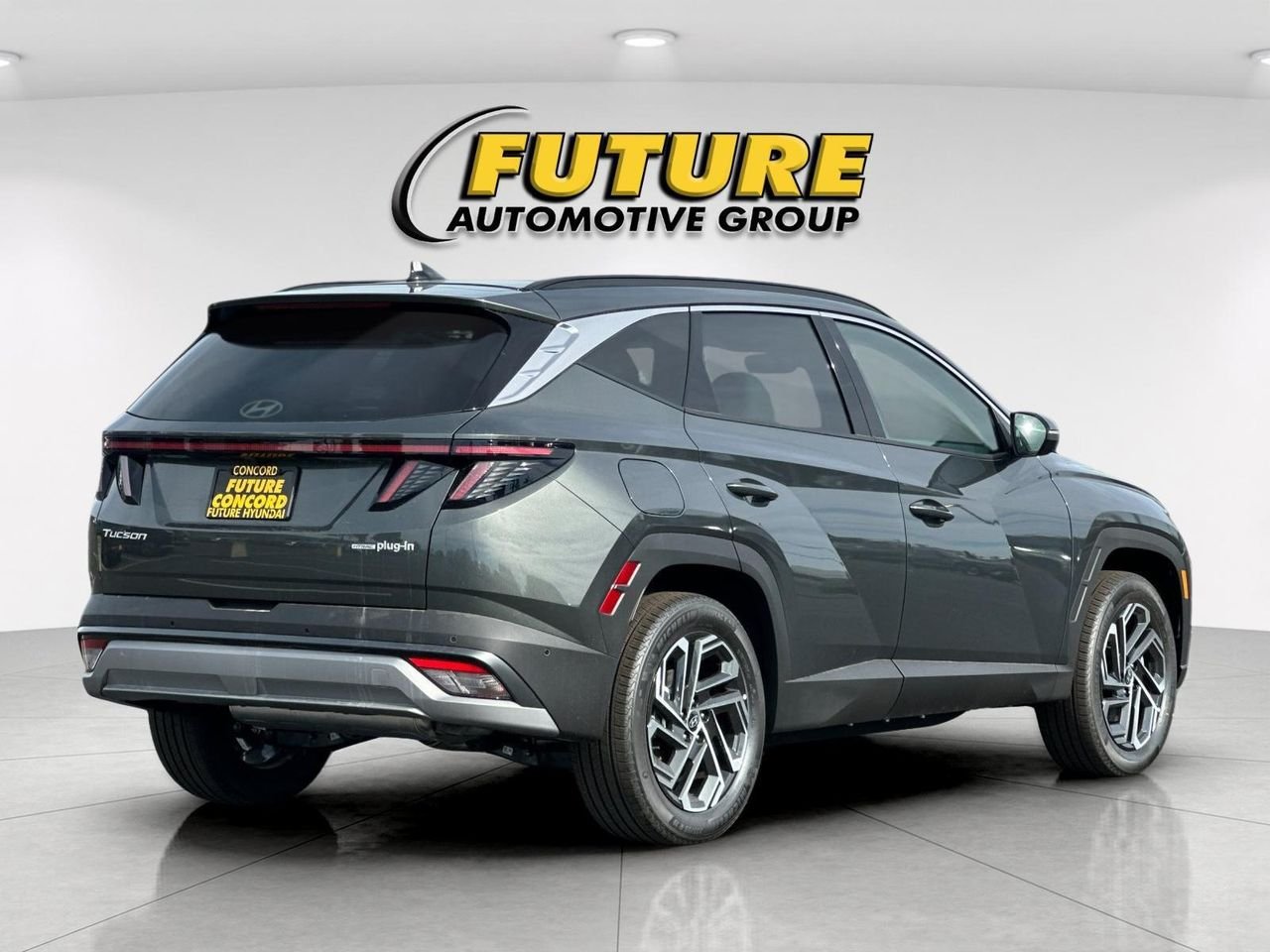 New 2026 Gray Hyundai Limited image 3