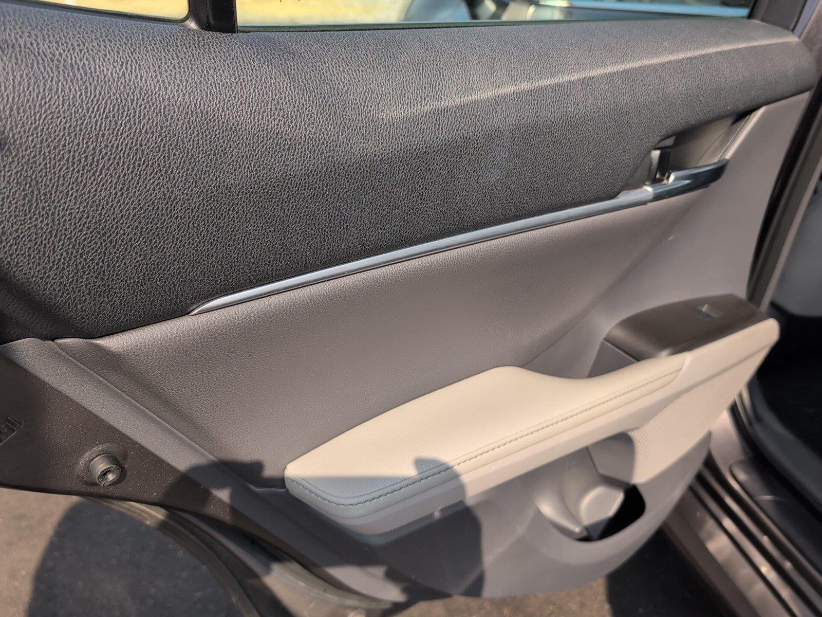 Used 2023 Predawn Gray Mica Toyota XLE image 33